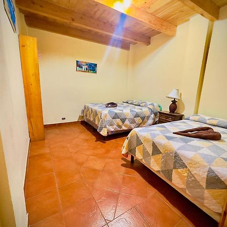 Hostal Dulces Suenos Panajachel Eksteriør bilde